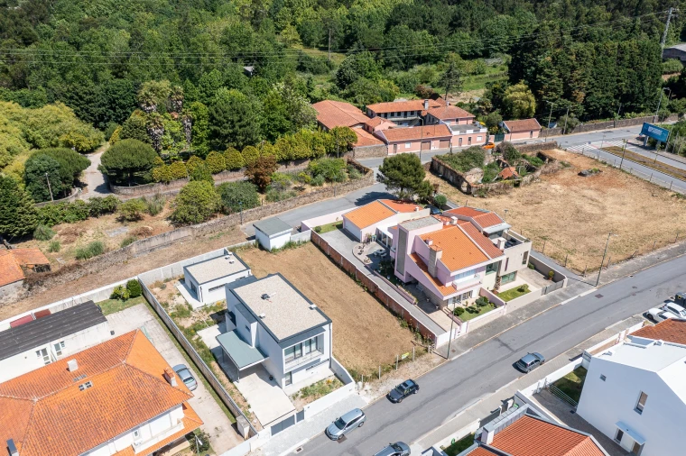 Terreno para Venda em Arcozelo Foto 27