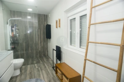 Moradia T3 para Venda em Madalena