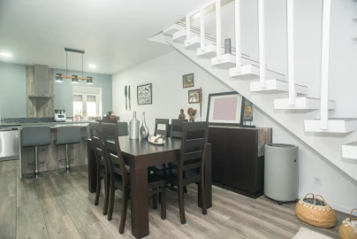 Moradia T3 para Venda em Madalena