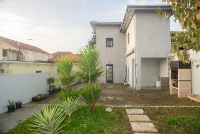 Moradia T3 para Venda em Madalena