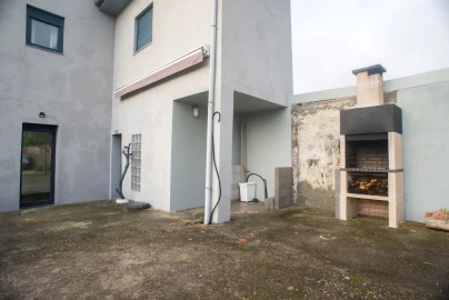 Moradia T3 para Venda em Madalena