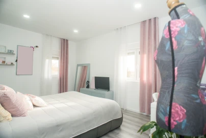 Moradia T3 para Venda em Madalena