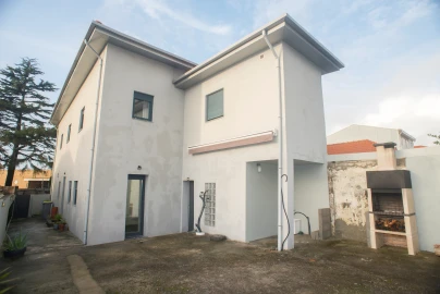 Moradia T3 para Venda em Madalena