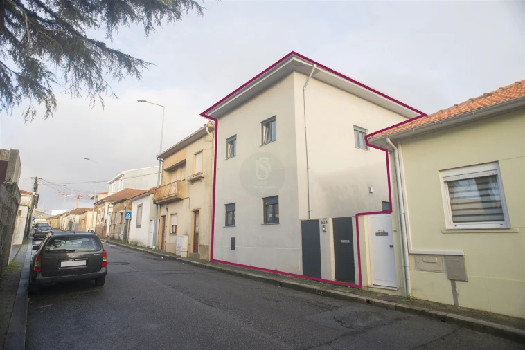 Moradia T3 para Venda em Madalena Foto 58
