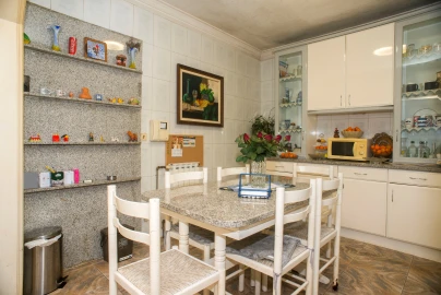 Moradia T4 para Venda em Alfena