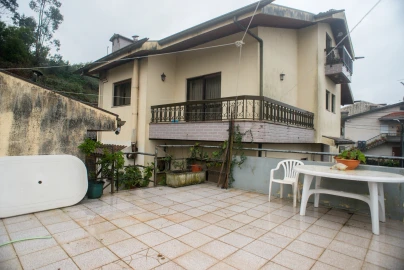 Moradia T4 para Venda em Alfena