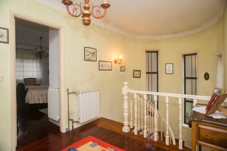 Moradia T4 para Venda em Alfena Foto 3