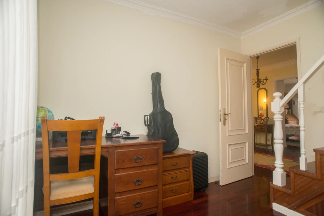 Moradia T4 para Venda em Alfena Foto 31