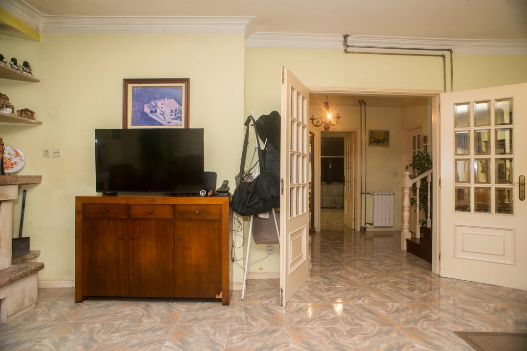 Moradia T4 para Venda em Alfena Foto 11