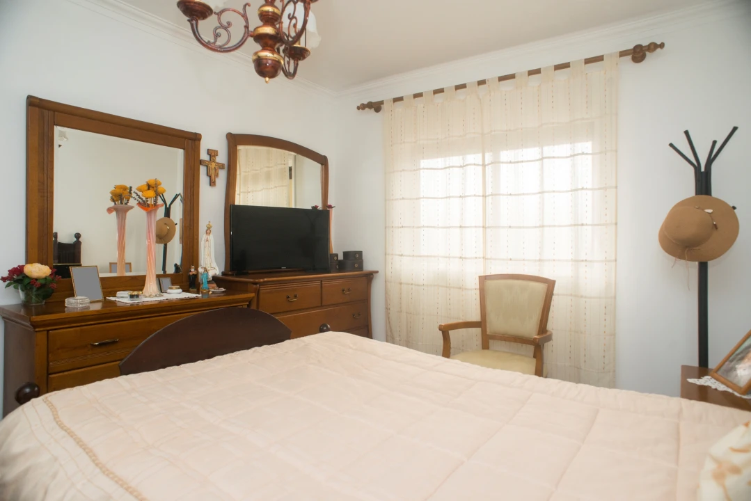 Moradia T4 para Venda em Alfena Foto 15