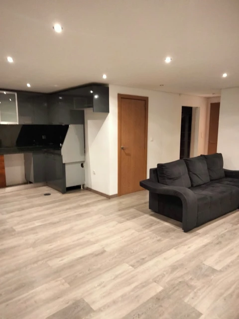 Moradia T7 para Venda em Vilar de Andorinho