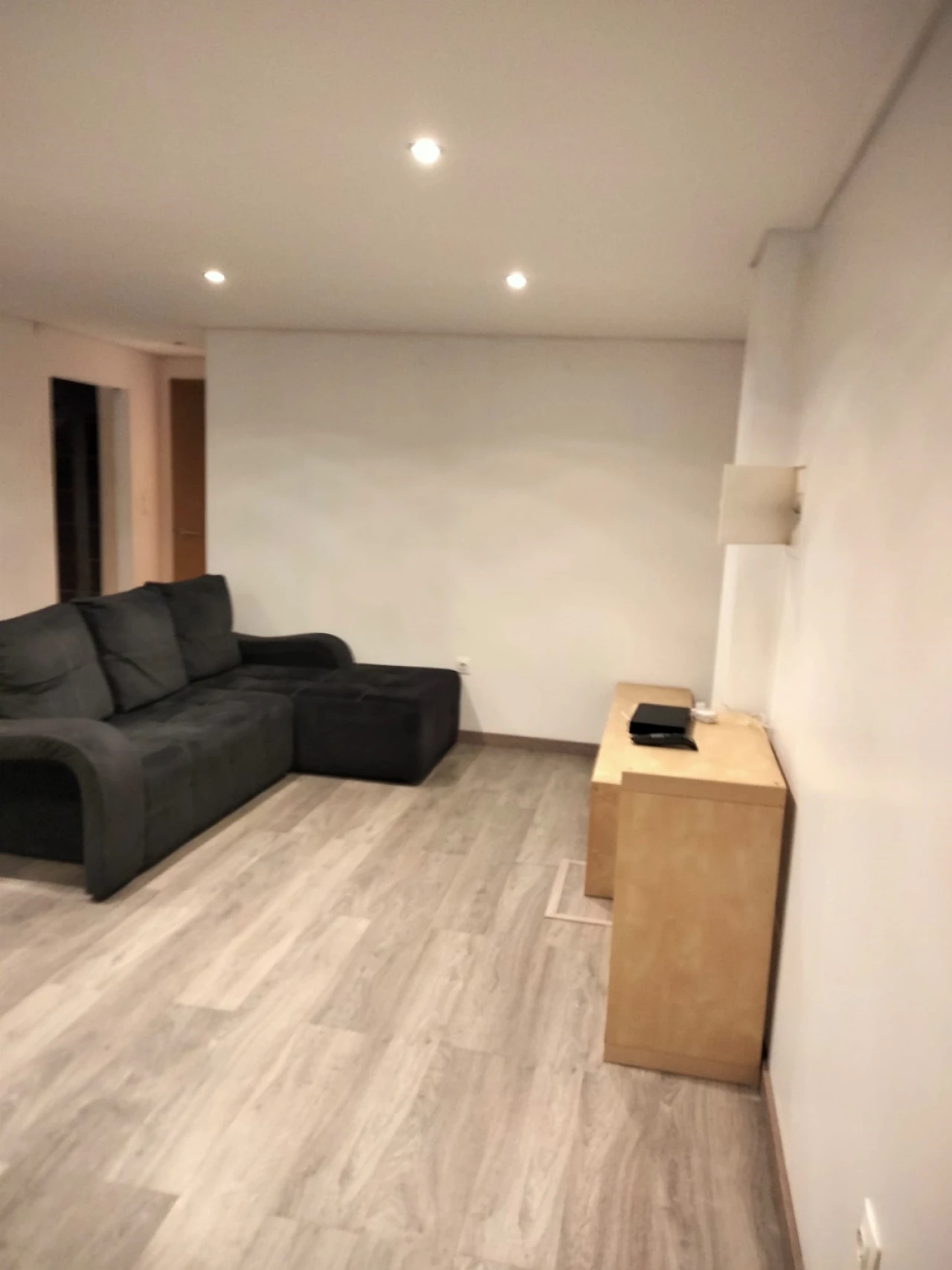 Moradia T7 para Venda em Vilar de Andorinho Foto 1