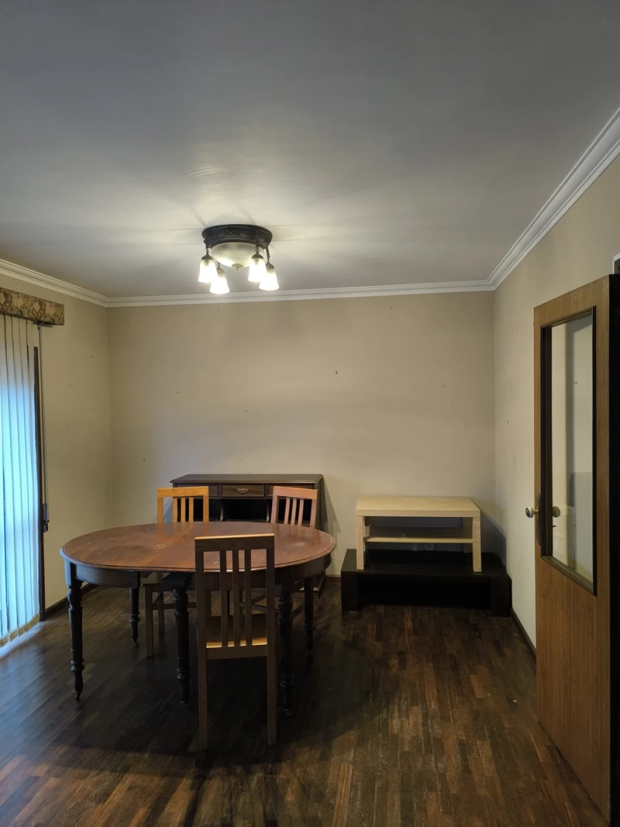 Moradia T7 para Venda em Vilar de Andorinho Foto 39