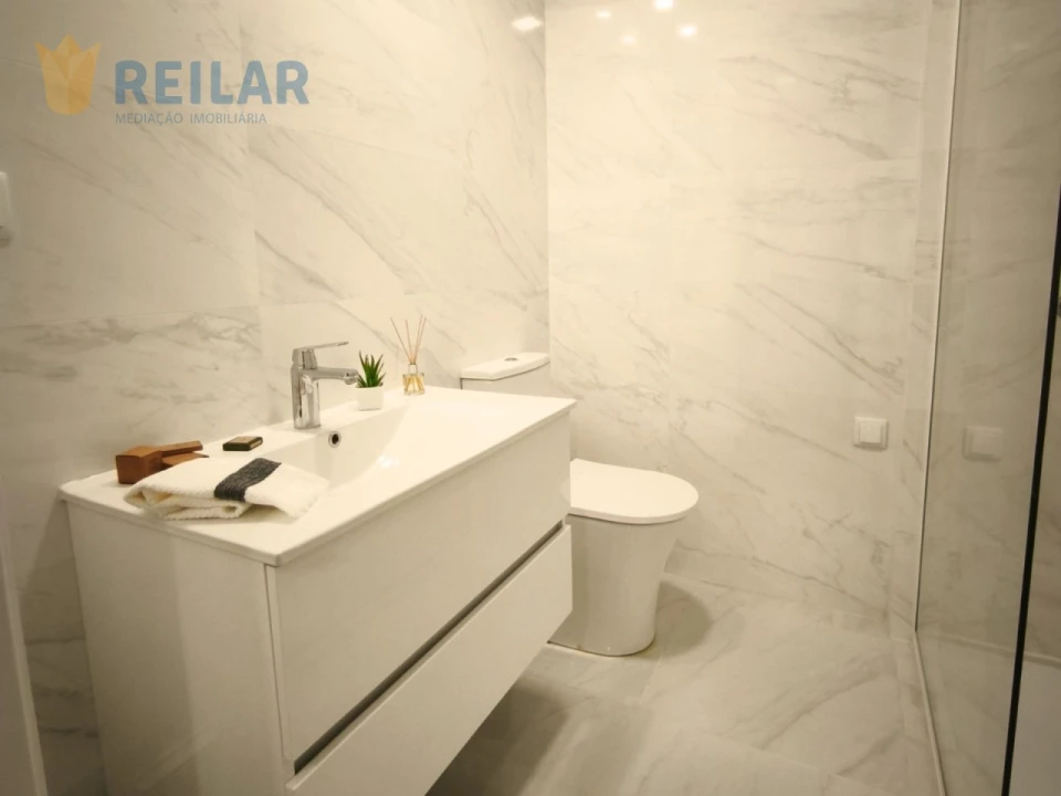 Apartamento T3 para Venda em Benfica Foto 25