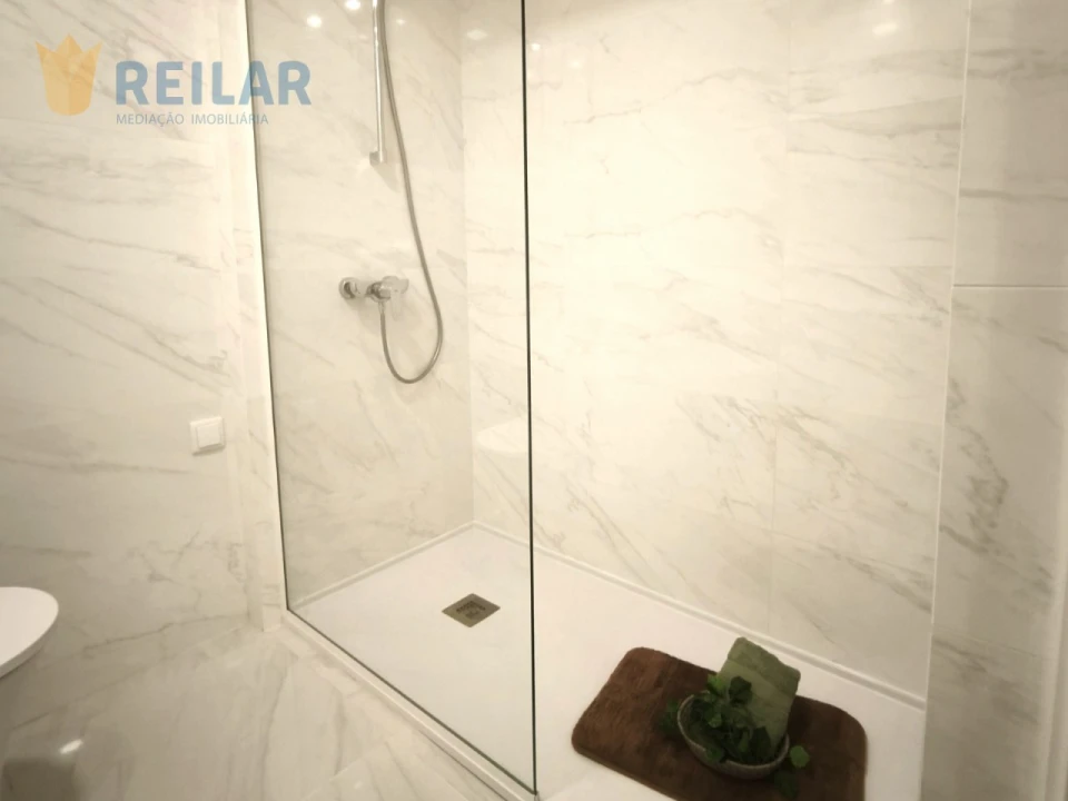 Apartamento T3 para Venda em Benfica Foto 26