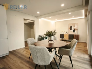 Apartamento T3 para Venda em Benfica