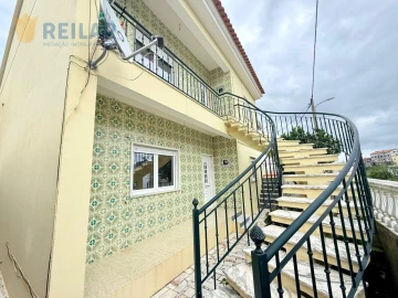 Moradia T6 para Venda em Vialonga