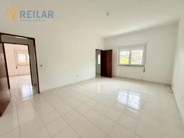 Moradia T6 para Venda em Vialonga