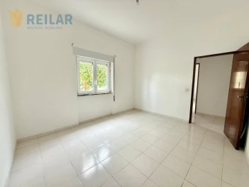 Moradia T6 para Venda em Vialonga