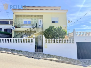 Moradia T6 para Venda em Vialonga