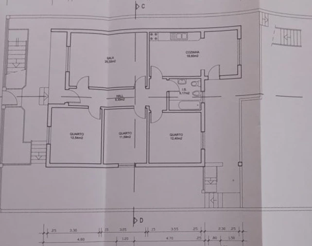 Moradia T6 para Venda em Vialonga Foto 49