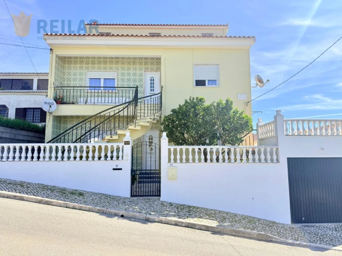 Moradia T6 para Venda em Vialonga Foto 43