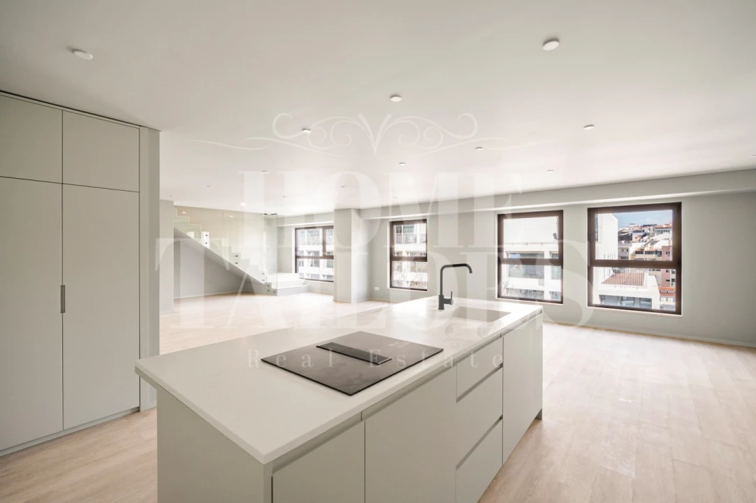 Apartamento T3 para Venda em Santo António Foto 4