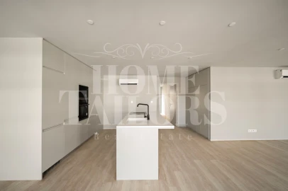 Apartamento T3 para Venda em Santo António