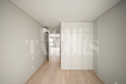 Apartamento T3 para Venda em Santo António