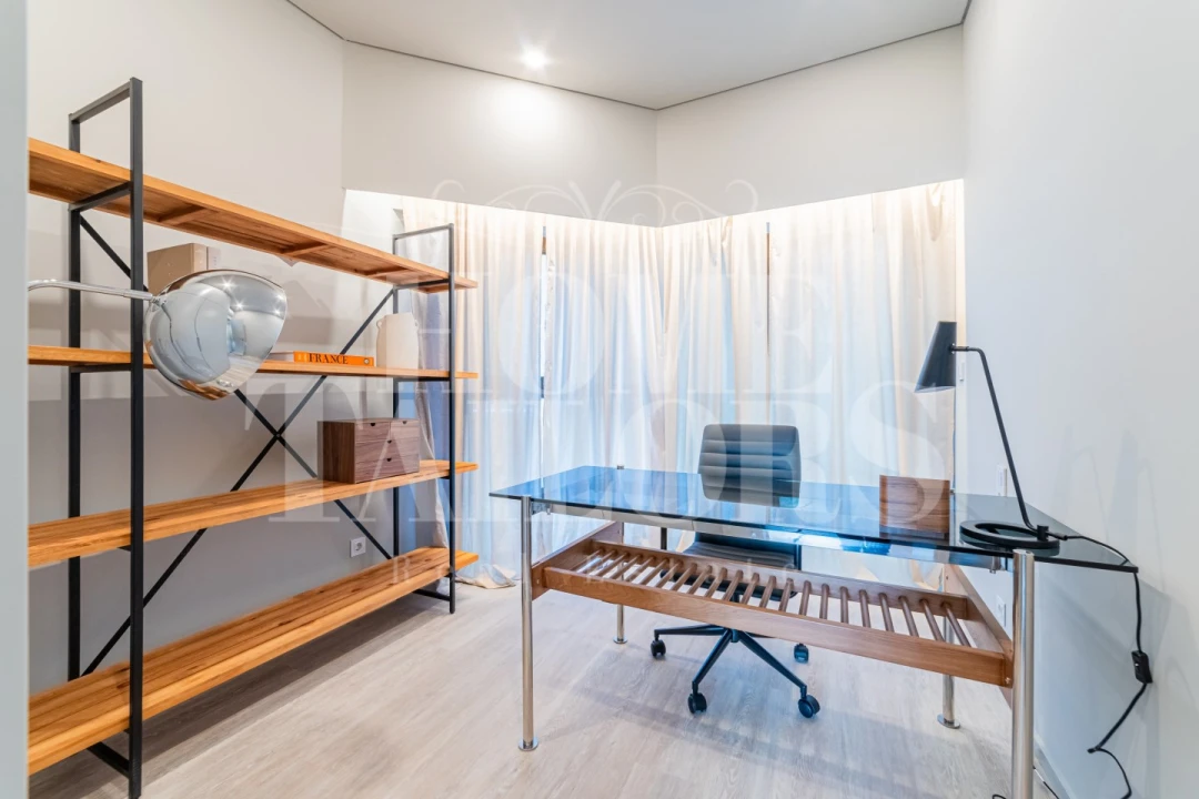 Apartamento T3 para Venda em Santo António Foto 25