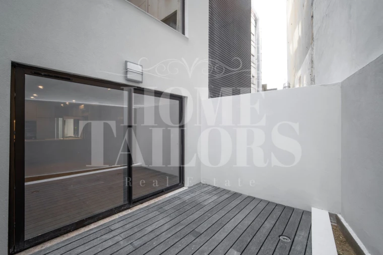 Apartamento T1 para Venda em Santo António Foto 5