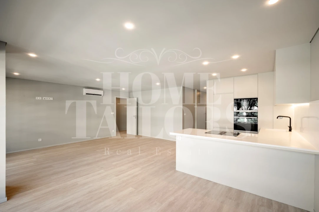 Apartamento T3 para Venda em Santo António Foto 23
