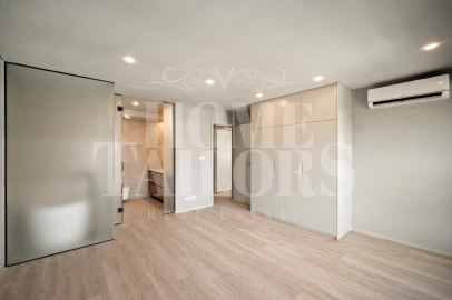 Apartamento T3 para Venda em Santo António