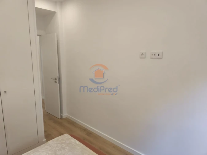 Apartamento T2 para Venda em Benfica Foto 14