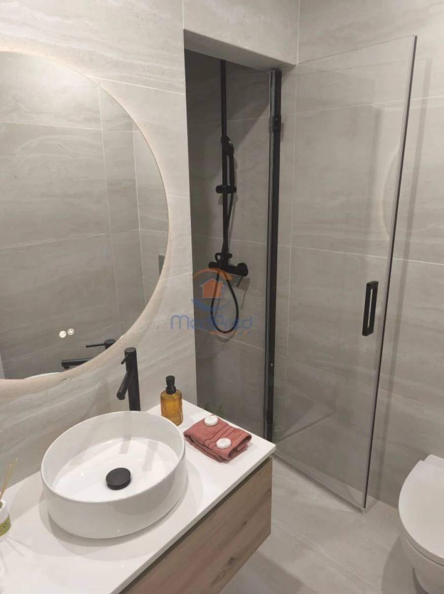 Apartamento T2 para Venda em Benfica Foto 16