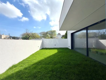 Moradia T3 para Venda em Canidelo