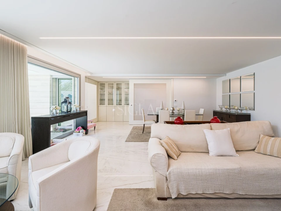 Moradia T4 para Venda em Madalena Foto 16