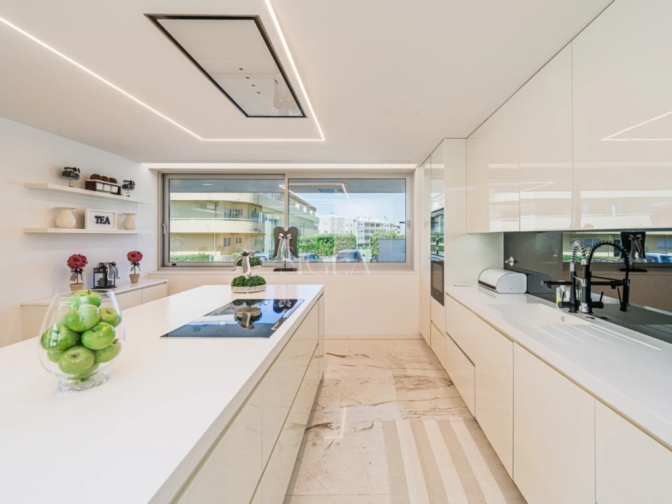 Moradia T4 para Venda em Madalena Foto 20