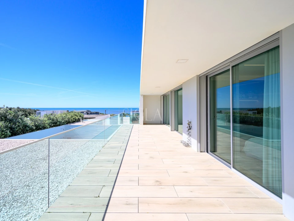 Moradia T4 para Venda em Madalena Foto 36