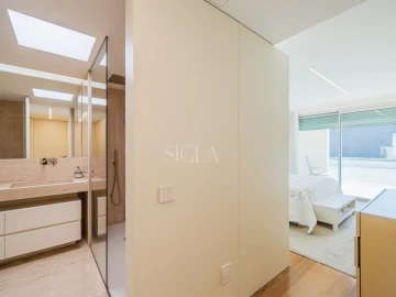 Moradia T4 para Venda em Madalena