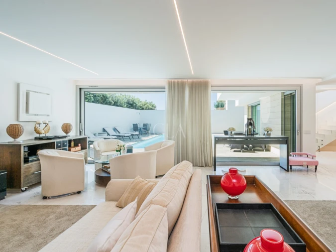 Moradia T4 para Venda em Madalena Foto 11