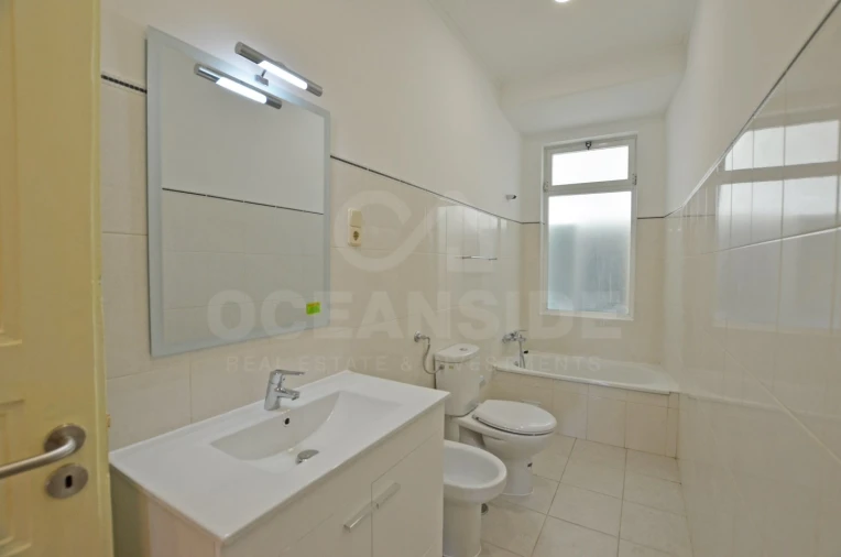 Apartamento T2 para Arrendamento em Arroios Foto 15