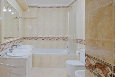 Apartamento T3 para Venda em Alfragide