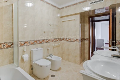 Apartamento T3 para Venda em Alfragide