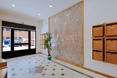 Apartamento T3 para Venda em Alfragide