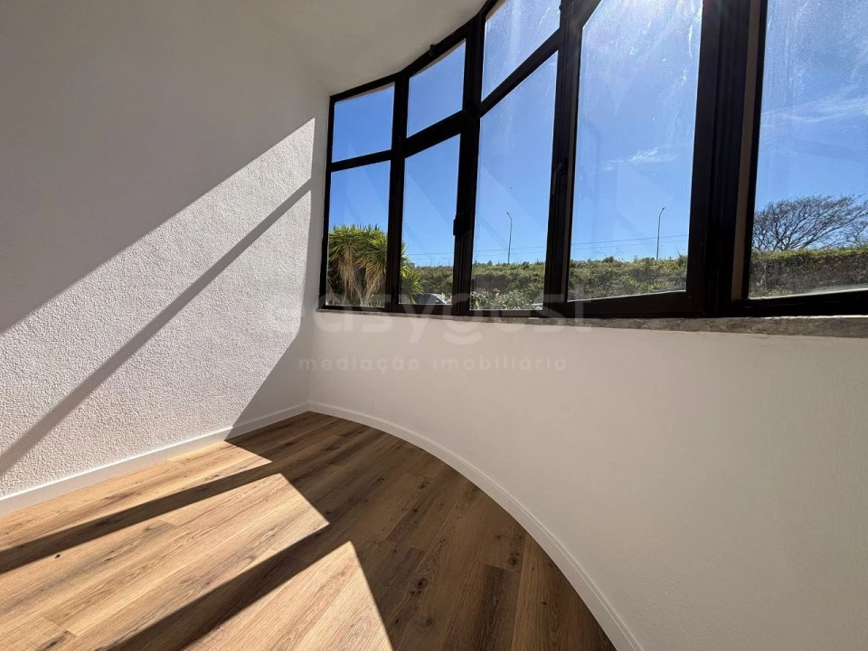 Apartamento T2 para Venda em Sesimbra (Santiago) Foto 5