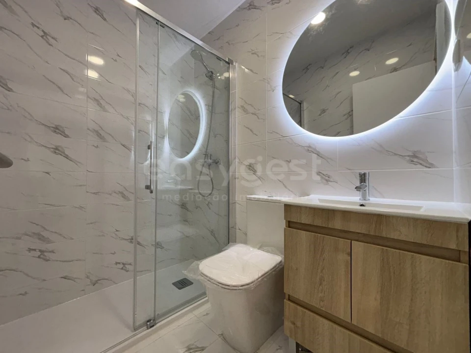 Apartamento T2 para Venda em Sesimbra (Santiago) Foto 6