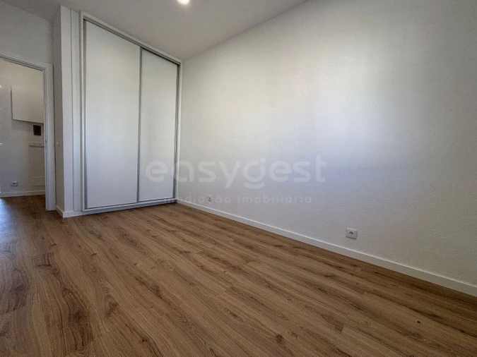 Apartamento T2 para Venda em Sesimbra (Santiago) Foto 8