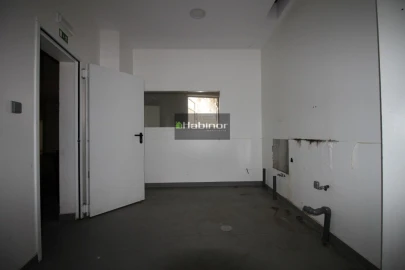 Loja para Arrendamento em Santa Maria Maior e Monserrate e Meadela