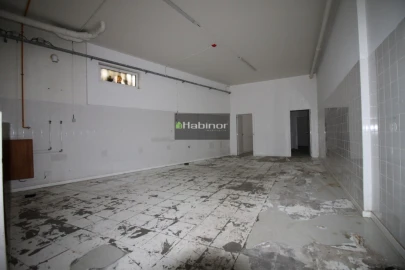 Loja para Arrendamento em Santa Maria Maior e Monserrate e Meadela